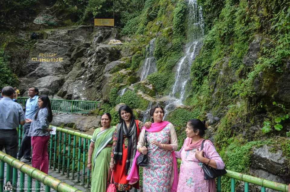 Photo of Bakthang Waterfall, Gangtok, Sikkim, India by Sushant Singhal