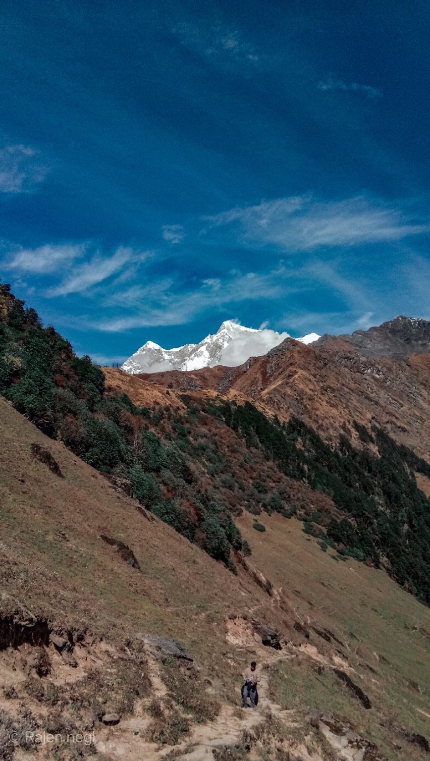 Photo of Gaundhar, Uttarakhand, India by trekking uttarakhand