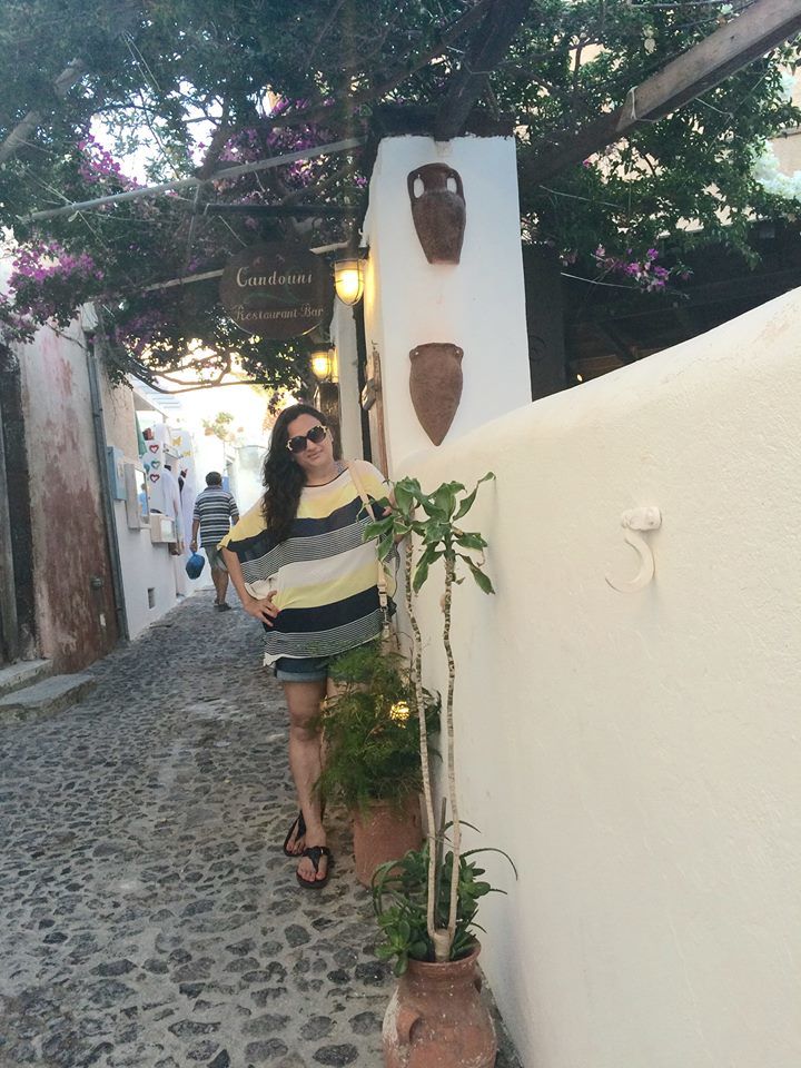 Photo of Greece : Santorini 3/9 by Neerja Kapadia