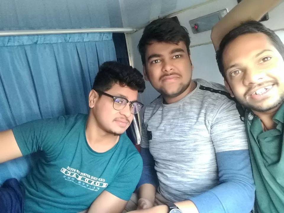 Photo of Indore, Madhya Pradesh, India by Hrithik Baishakhiya