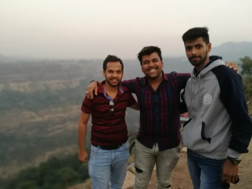 Photo of Khandala, Lonavala, Maharashtra, India by Hrithik Baishakhiya