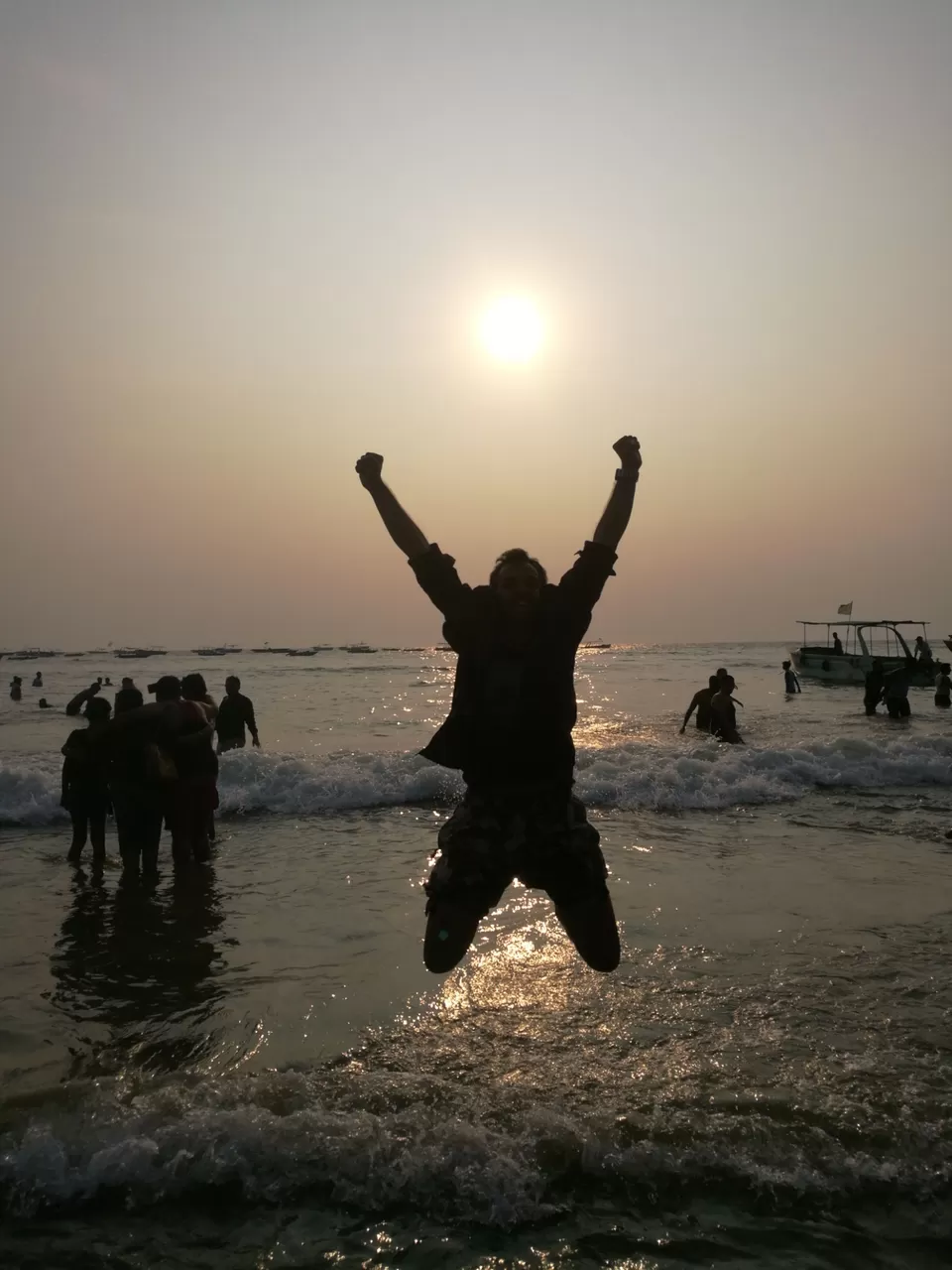 Photo of Baga Beach, Baga, Goa, India by Hrithik Baishakhiya