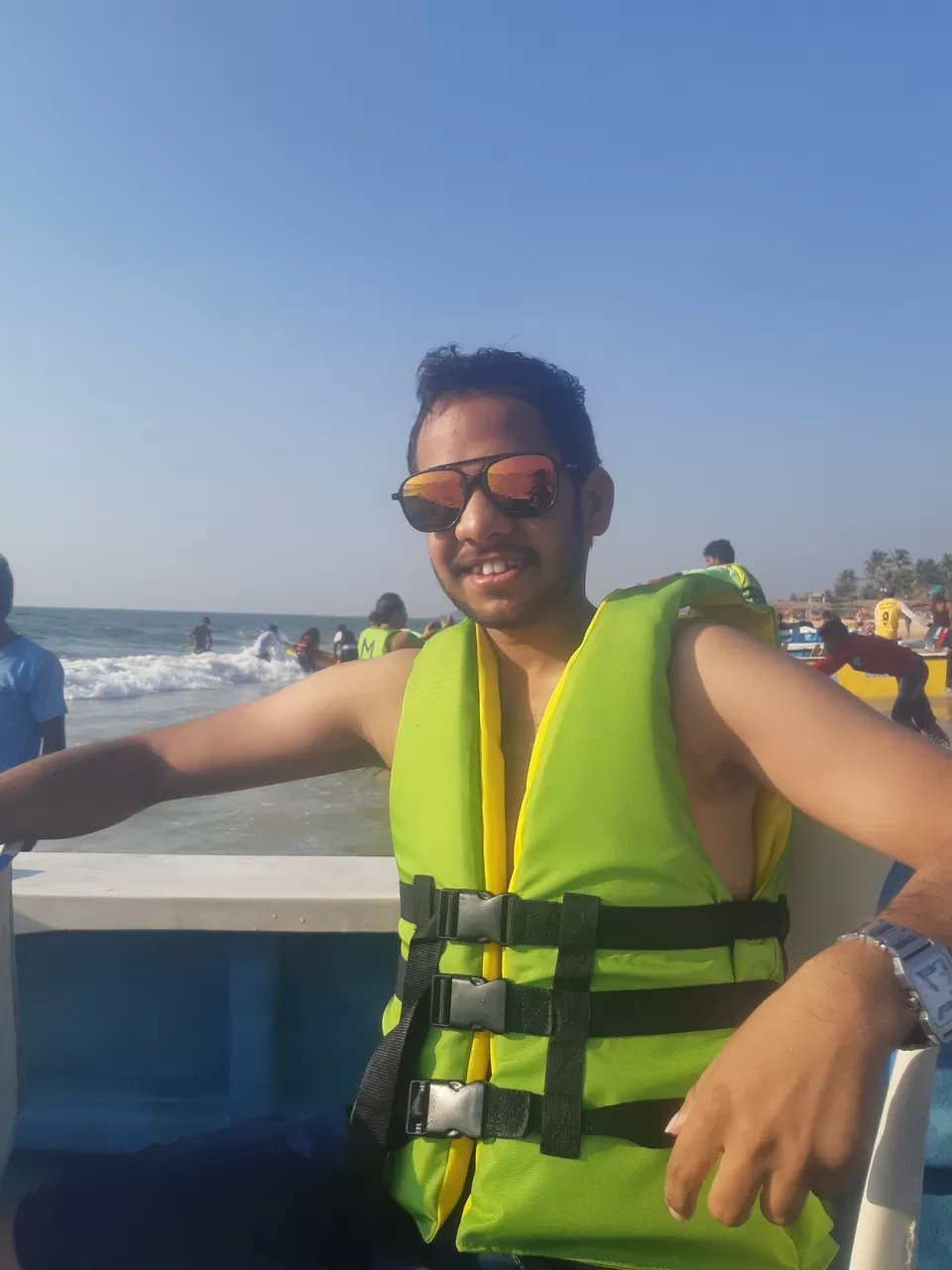 Photo of Colva Beach Road, Fatona, Navelim, Goa, India by Hrithik Baishakhiya