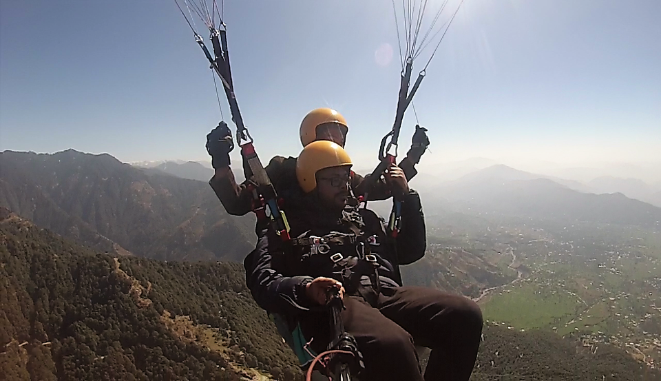 Photo of Bir Billing Paragliding, Bir, Himachal Pradesh, India by Vijit Jindal