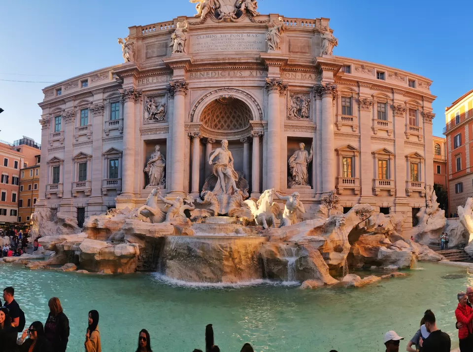 Photo of Trevi Fountain, Piazza di Trevi, Municipality of Rome, Metropolitan City of Rome, Italy by Priya & Raghav
