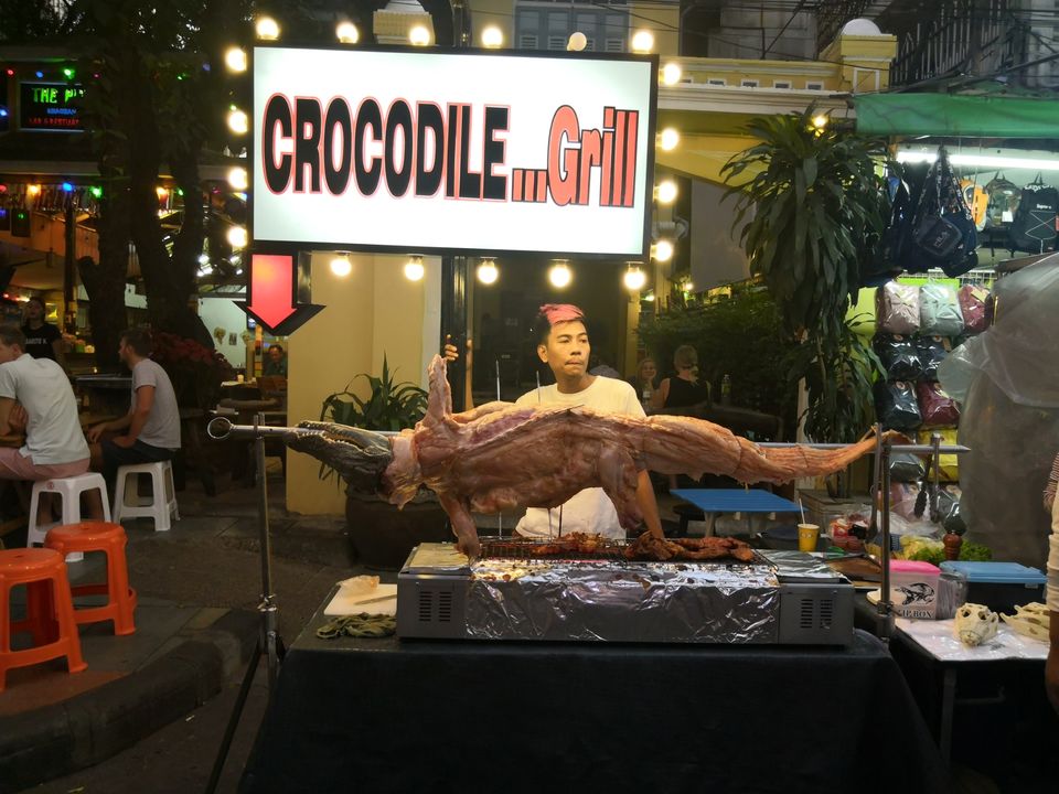 Photo of Khaosan Road, Talat Yot, Phra Nakhon, Bangkok, Thailand by Tadasha Mishra