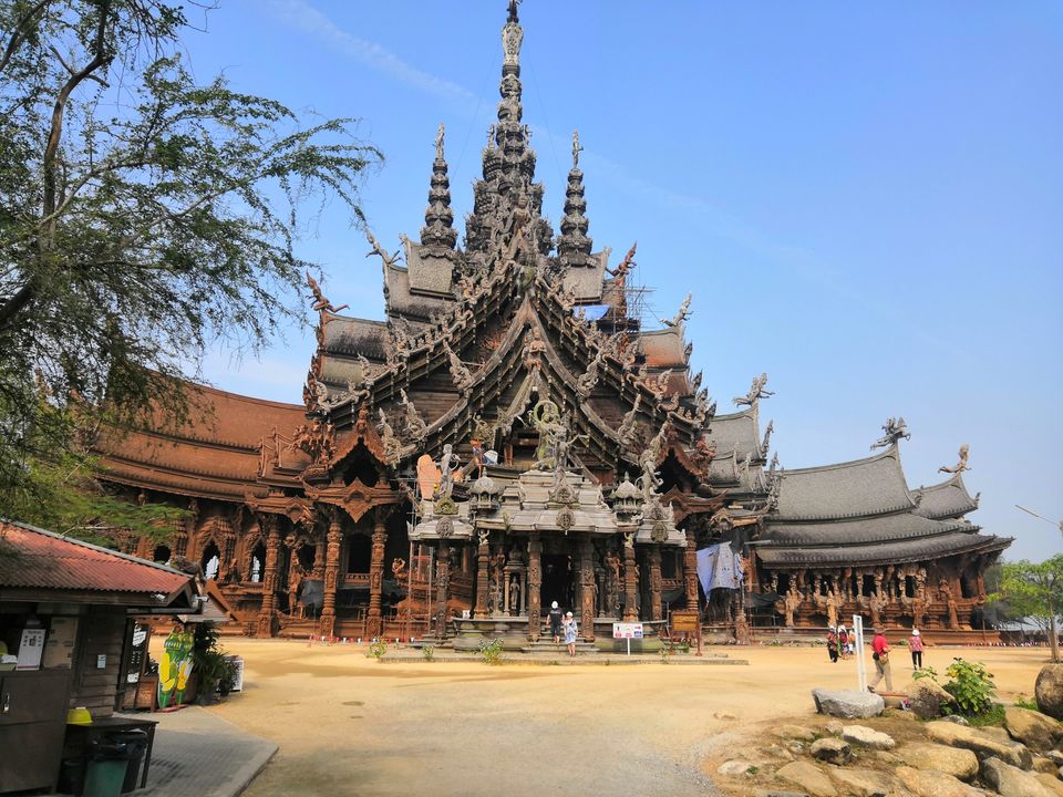 Photo of Pattaya City, Bang Lamung District, Chon Buri, Thailand by Tadasha Mishra