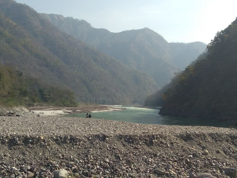 Photo of "An adventure raft to Rishikesh" by flying#wings
