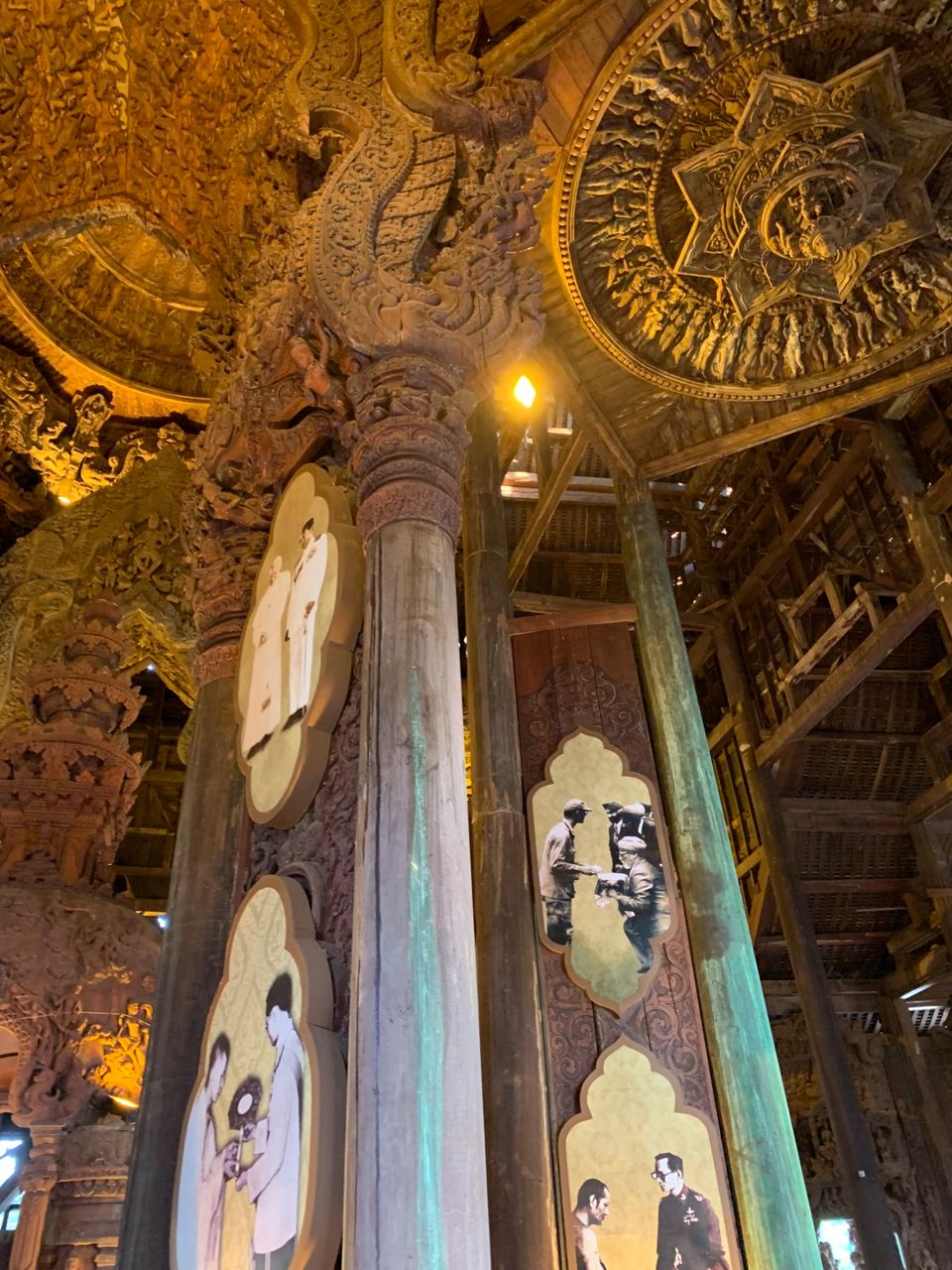 Photo of Sanctuary of Truth, Pattaya-Naklua, Pattaya City, Bang Lamung District, Chon Buri, Thailand by The Journey