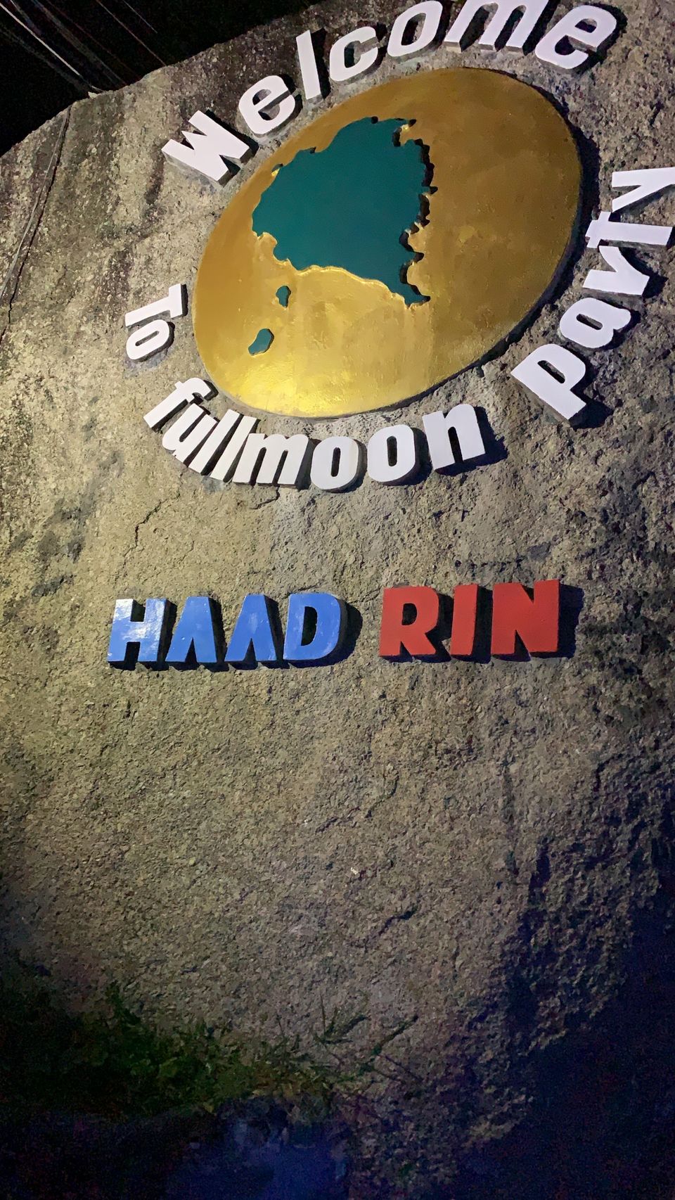 Photo of Haad Rin Beach Luxury Hostel, Koh Phangan, Surat Thani, Thailand by The Journey