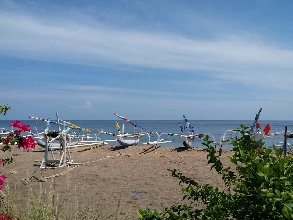 Photo of Amed Beach, Bali, Indonesia by Abhijeet Pandey