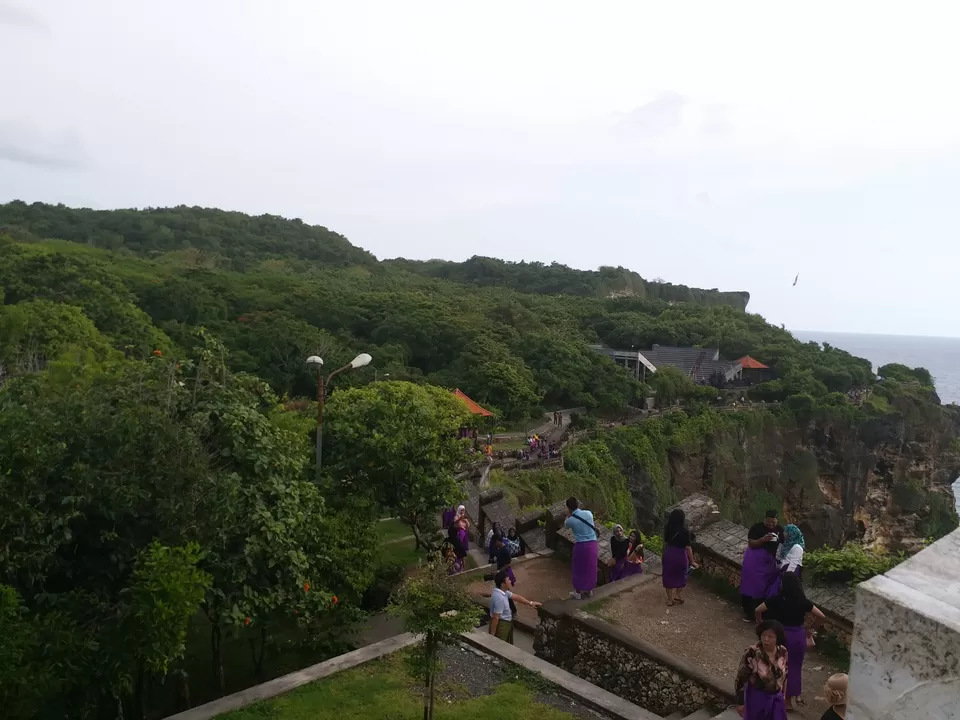 Photo of Uluwatu Temple, Pecatu, Badung Regency, Bali, Indonesia by Abhijeet Pandey