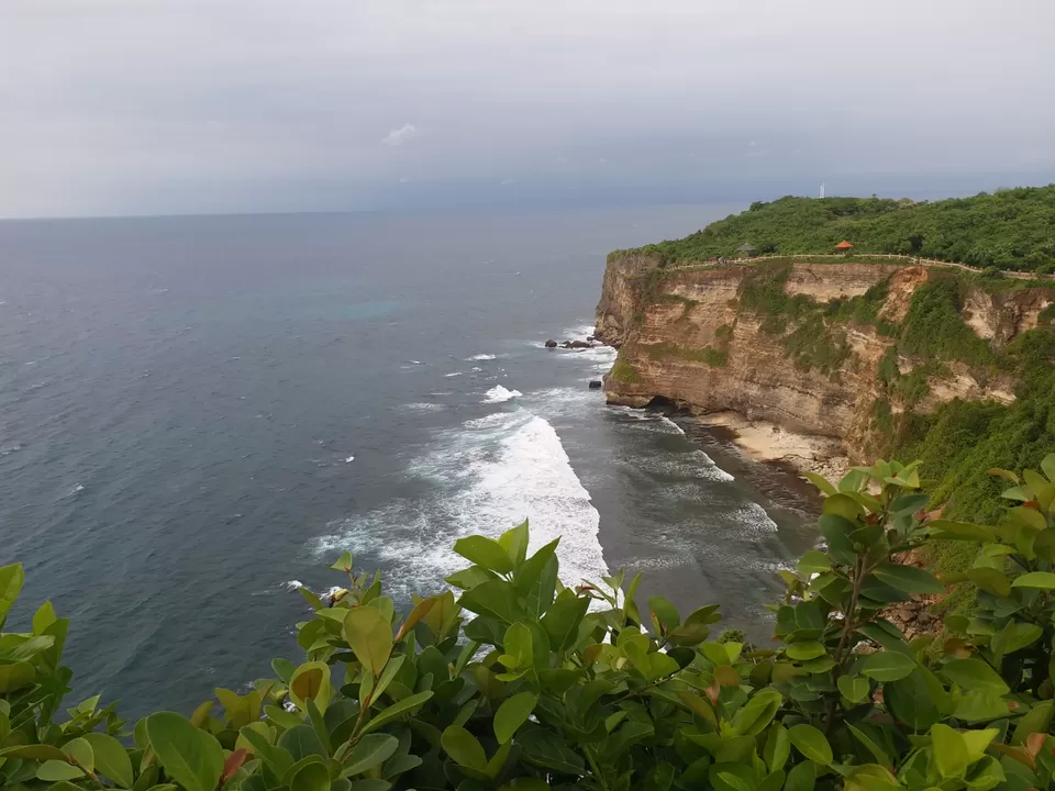 Photo of Uluwatu Temple, Pecatu, Badung Regency, Bali, Indonesia by Abhijeet Pandey