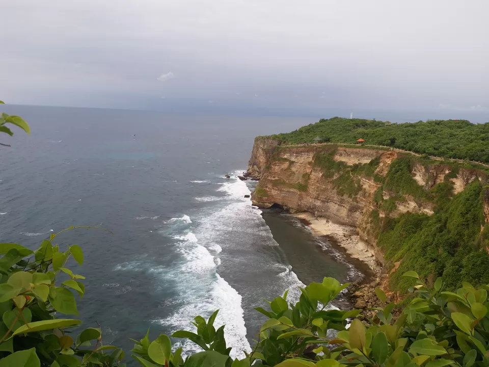 Photo of Uluwatu Temple, Pecatu, Badung Regency, Bali, Indonesia by Abhijeet Pandey