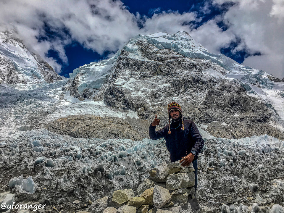 Photo of Mount Everest by rahul bairwa