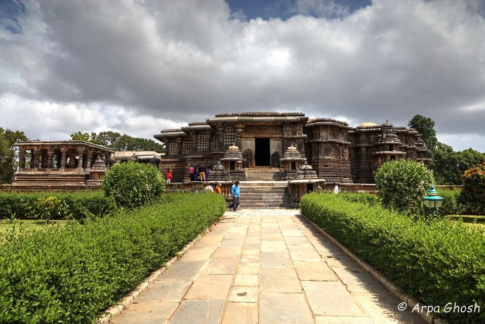 Photo of Belur- Halebeedu: Iconic historical landmark of Hoysala dynasty 1/46 by Madhumita Banerjee