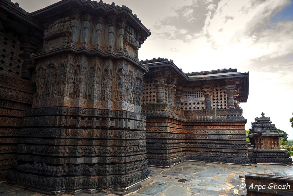 Photo of Belur- Halebeedu: Iconic historical landmark of Hoysala dynasty 12/46 by Madhumita Banerjee