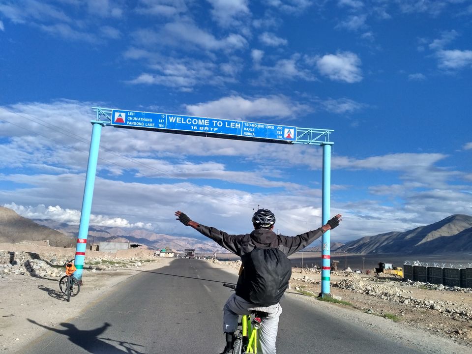 Photo of Srinagar-Leh Cycling Expedition by Vishvjeet