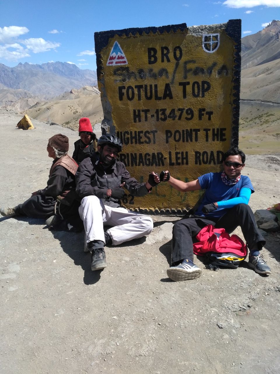 Photo of Srinagar-Leh Cycling Expedition by Vishvjeet