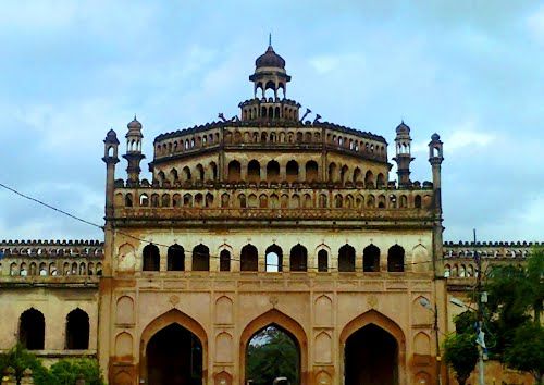 Photo of Bhool Bhulaiyaa, Machchhi Bhavan, Lucknow, Uttar Pradesh, India by Sarbajaya Bhattacharya