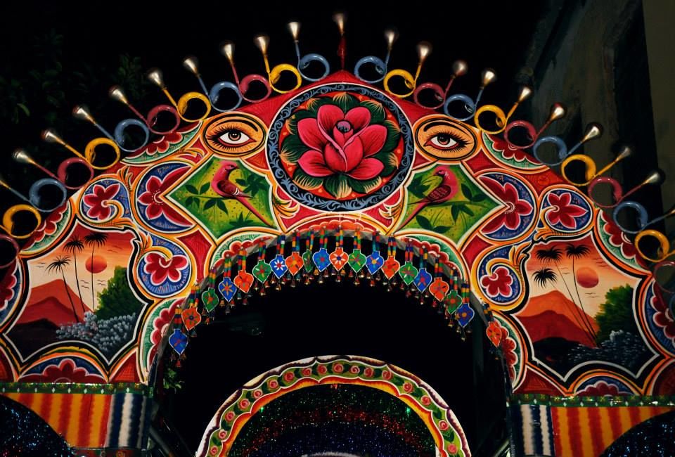 Photo of The Goddess arrives: Kolkata 2/7 by Sarbajaya Bhattacharya