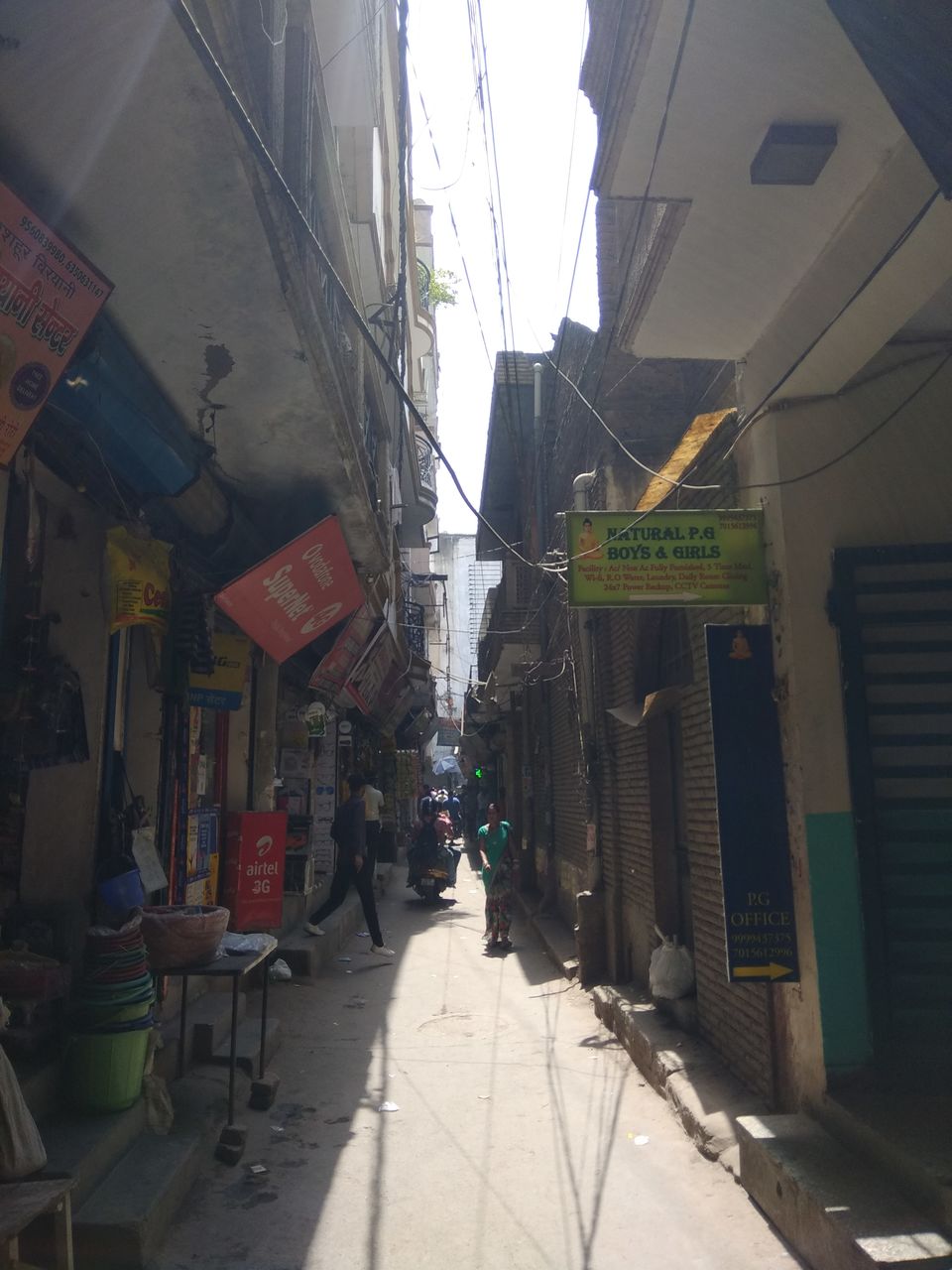 Photo of A village in a Metropolitan. Explore the Capital city and its narrow gullies by Hemanth Bhargav Murthy (Hemuu)