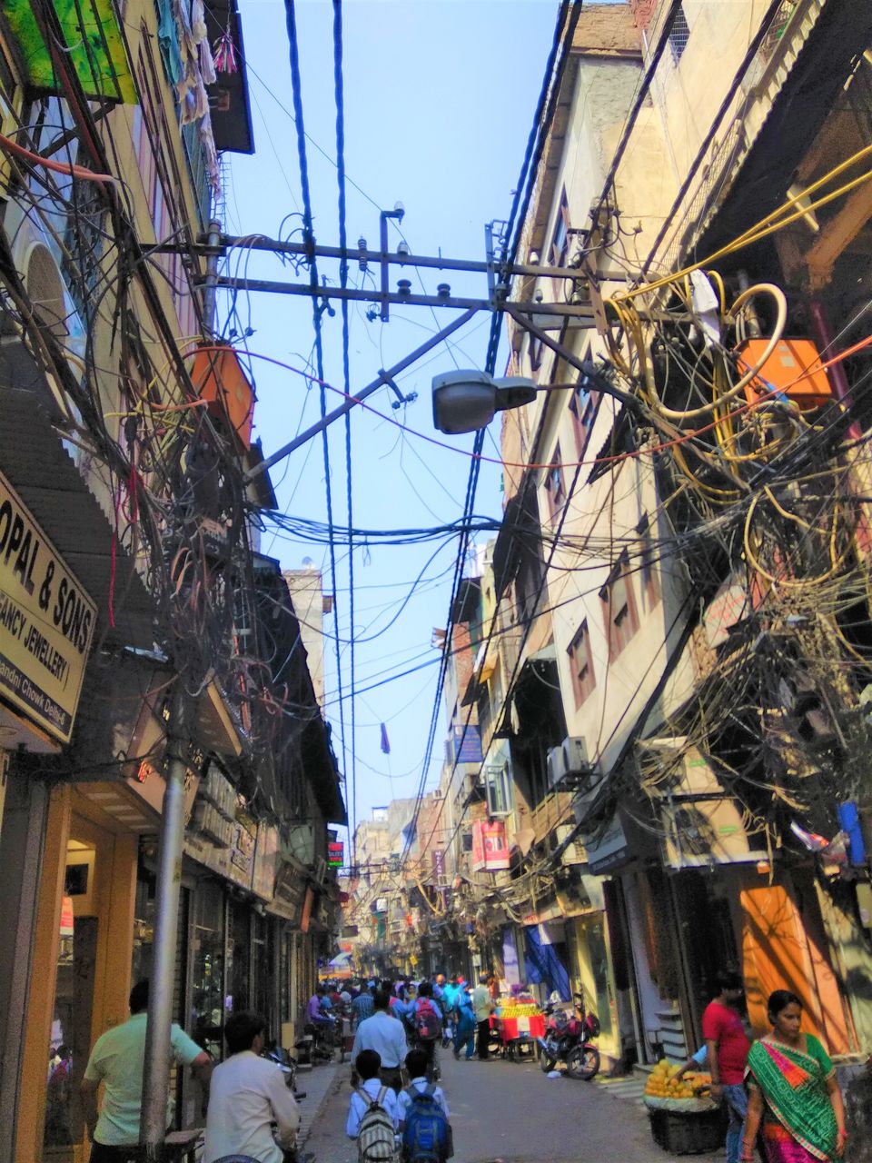Photo of Cheerful Chandni Chowk...! by Hemanth Bhargav Murthy (Hemuu)