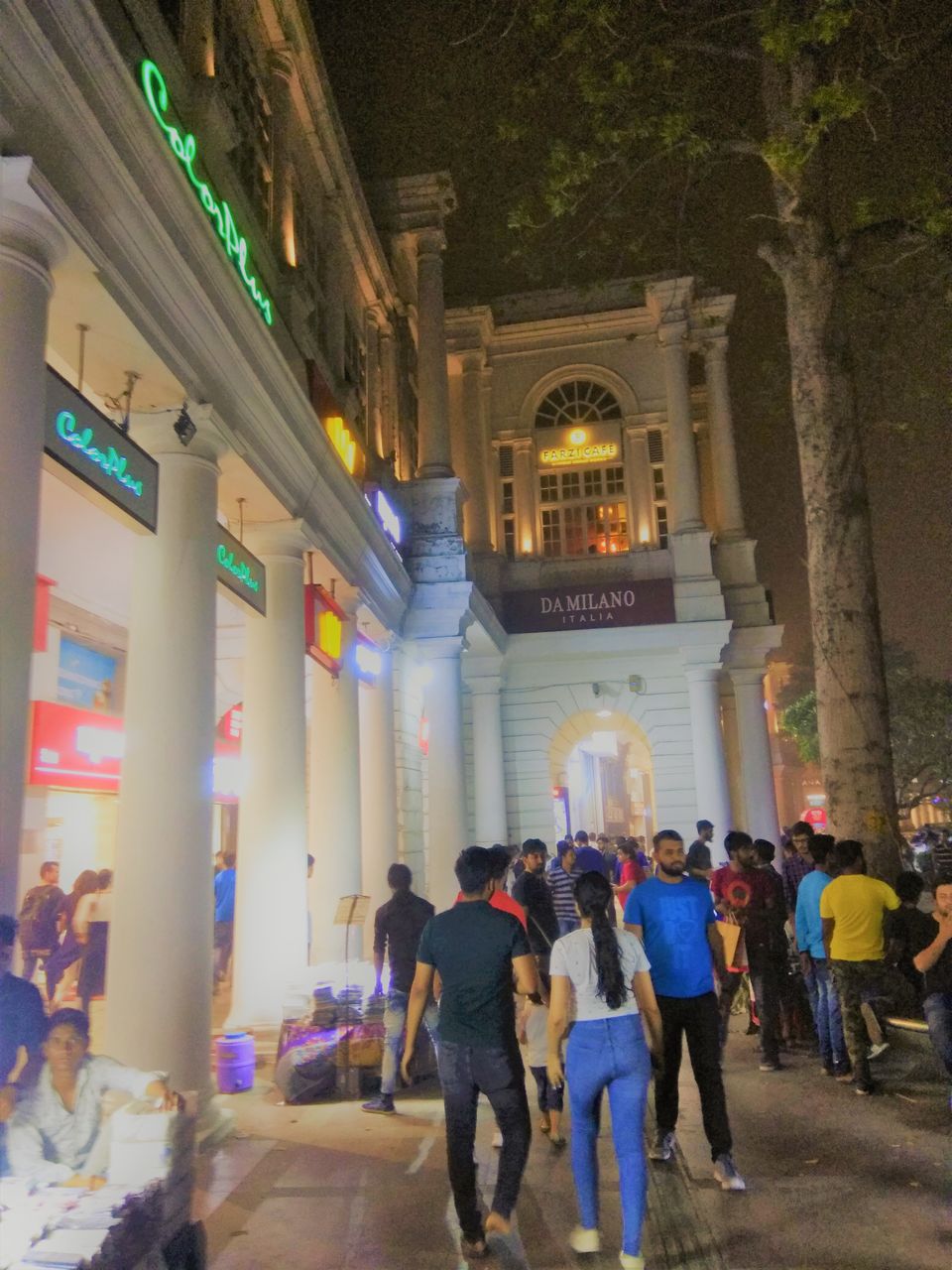 Photo of Witness the Life in Connaught Place by Hemanth Bhargav Murthy