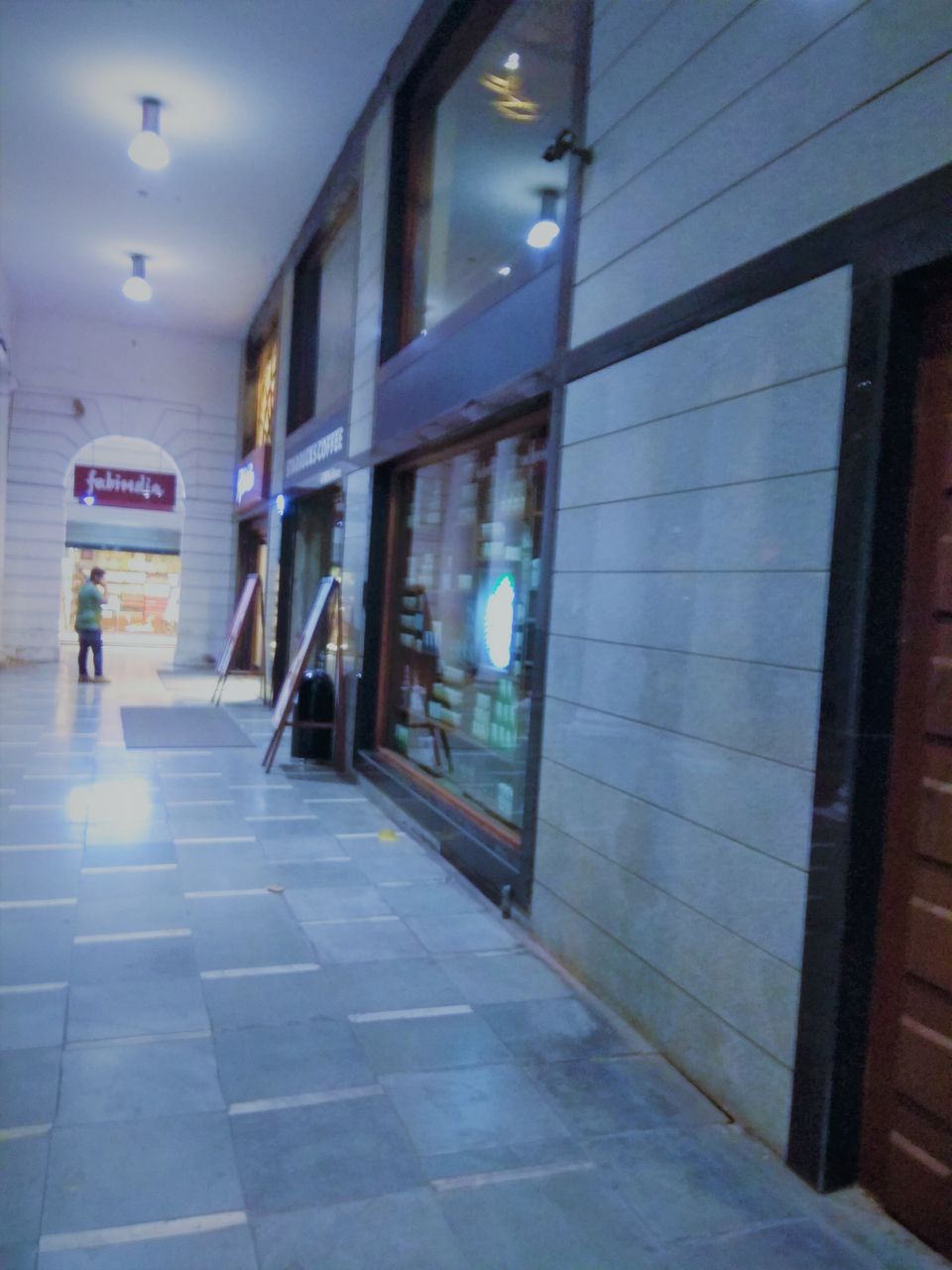 Photo of Witness the Life in Connaught Place by Hemanth Bhargav Murthy