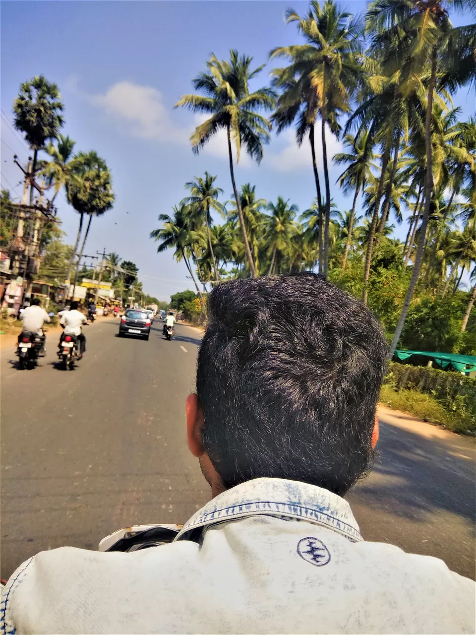 Photo of Auroville Road, Auroville, Kuilapalayam, Tamil Nadu, India by Hemanth Bhargav Murthy (Hemuu) 