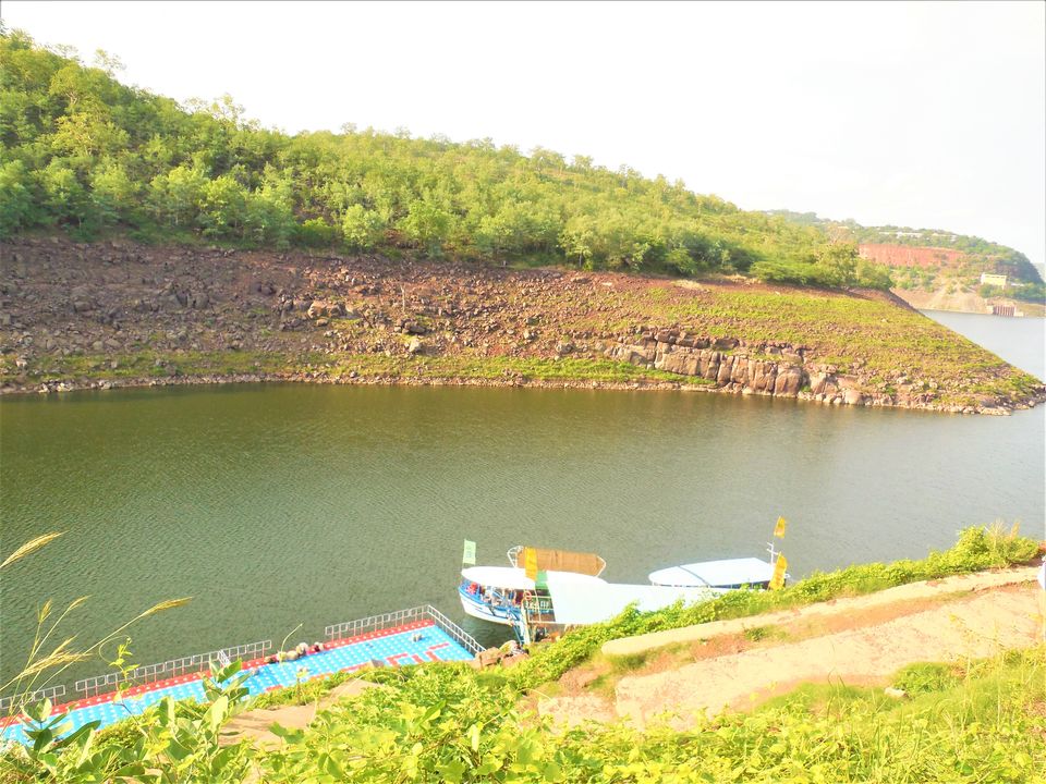 Photo of The complete description of the beauty of the Paatala Ganga Lake, Srisailam. 10/11 by Hemanth Bhargav Murthy (Hemuu)