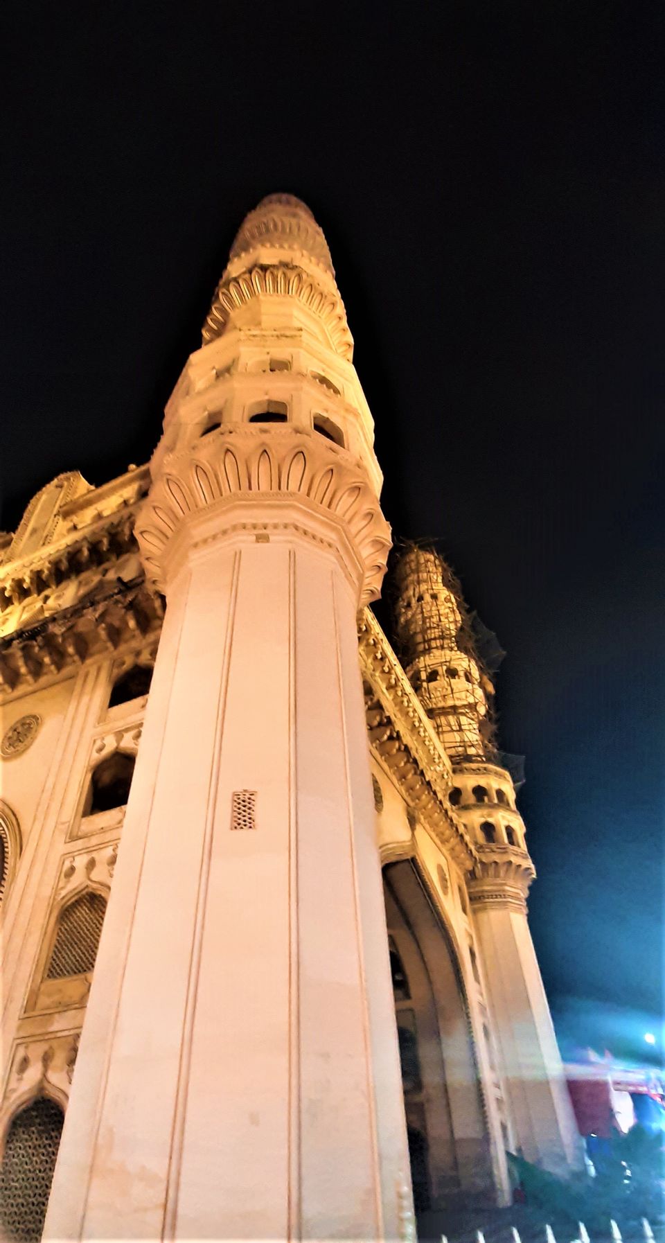 Photo of The inexplicable beauty of Charminar and the awe struck shopping experience of Laad Bazaar! by Hemanth Bhargav Murthy (Hemuu)