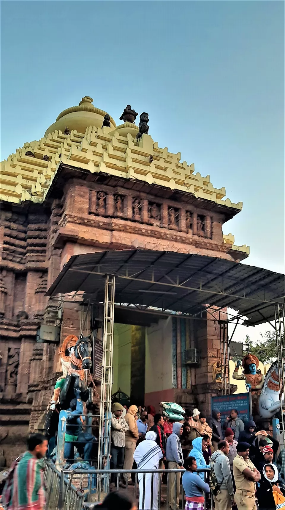 Photo of Ashwa Dwara, Loknath Temple Road, Puri, Odisha, India by Hemanth Bhargav Murthy (Hemuu) 