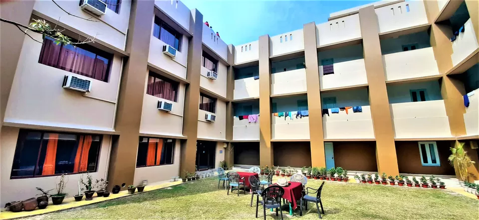 Photo of Hotel New Rockbay, Chakra Tirtha Road, Puri, Odisha, India by Hemanth Bhargav Murthy (Hemuu) 