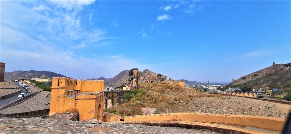 Photo of The Majestic Entry and Exit paths of the Regal Palace of Amer, Amber Fort!! by Hemanth Bhargav Murthy (Hemuu)
