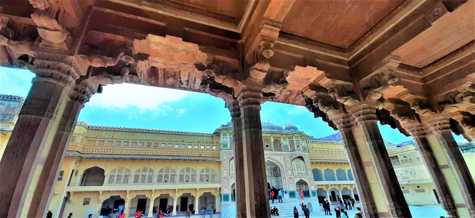 Photo of The Panoramic view from the coolest Diwan-i-aam of Amber Fort, is easy on the eye, Amer, Rajasthan! by Hemanth Bhargav Murthy (Hemuu)