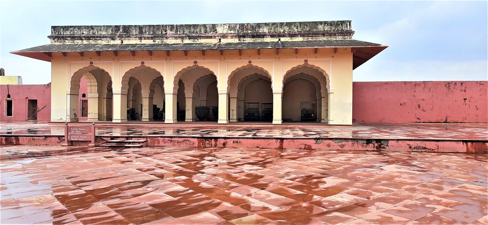 Photo of Under the Dark Clouds and rain soaked floors, the walls of Jaigarh Fort, look ravishingly vintage! by Hemanth Bhargav Murthy (Hemuu)