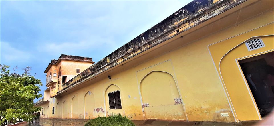 Photo of Under the Dark Clouds and rain soaked floors, the walls of Jaigarh Fort, look ravishingly vintage! by Hemanth Bhargav Murthy (Hemuu)
