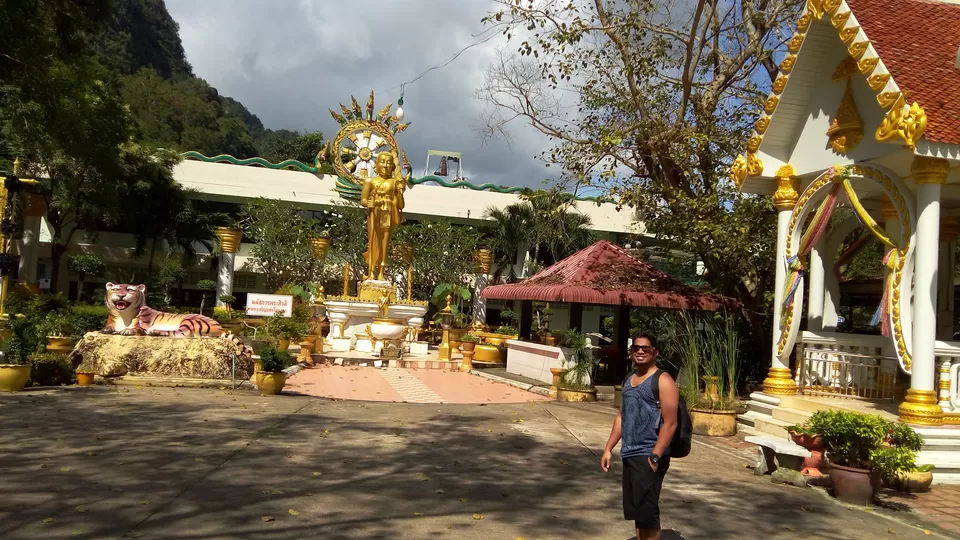 Photo of Tiger Cave Temple, Krabi Noi, Mueang Krabi District, Krabi, Thailand by Sagar Gurav