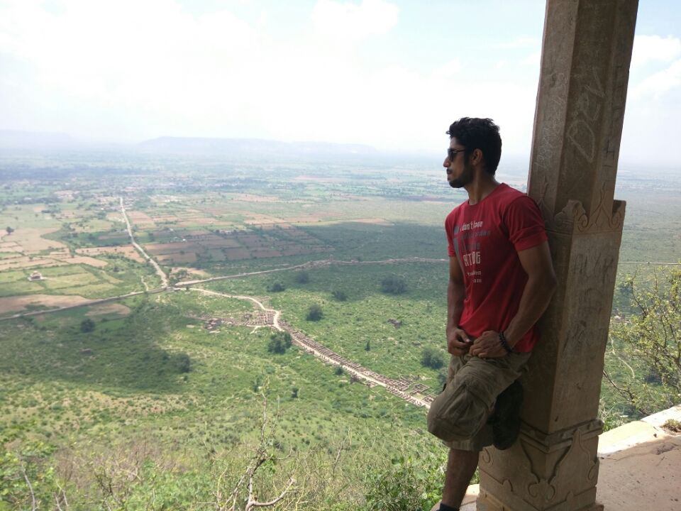 Photo of Road trip to Bhangarh Fort 11/72 by Pankaj Dixit