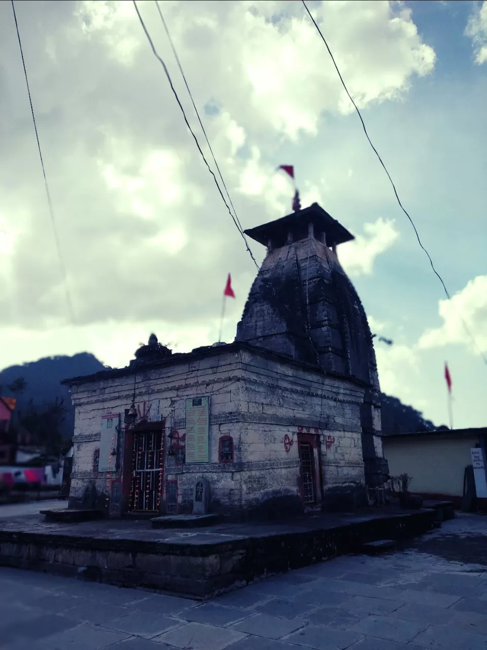 Photo of Raj Rajeswari temple:Pauri Garhwal by Deepak Singh Negi