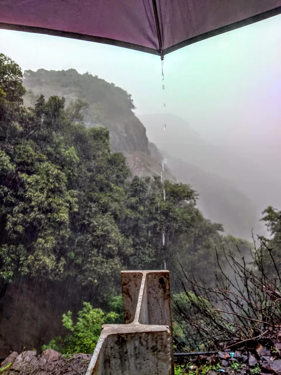 Photo of Matheran, Maharashtra, India by Debapriya Banerjee