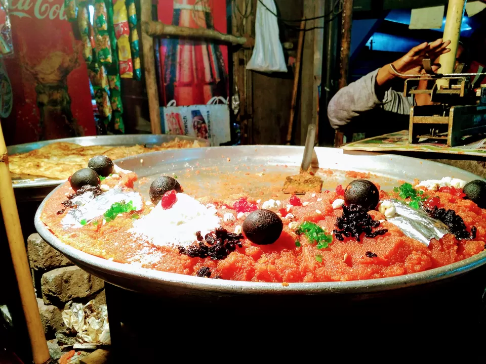 Photo of Mohammed Ali Road, Mandvi, Chippi Chawl, Kalbadevi, Mumbai, Maharashtra, India by Debapriya Banerjee