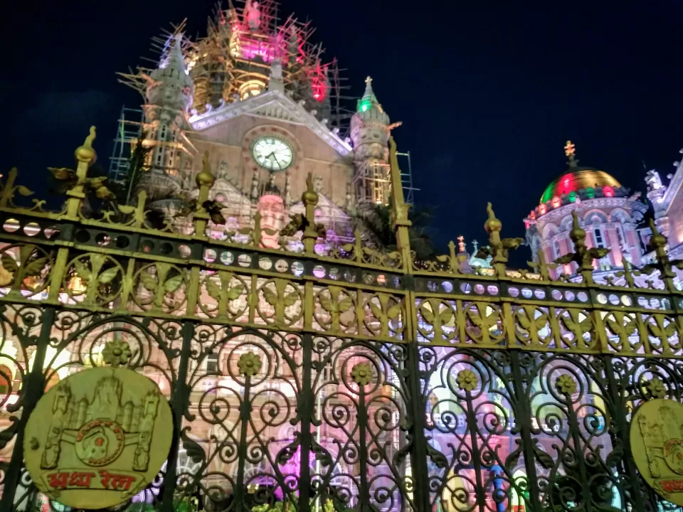 Photo of Chhatrapati Shivaji Maharaj Terminus, Chhatrapati Shivaji Terminus Area, Fort, Mumbai, Maharashtra, India by Debapriya Banerjee