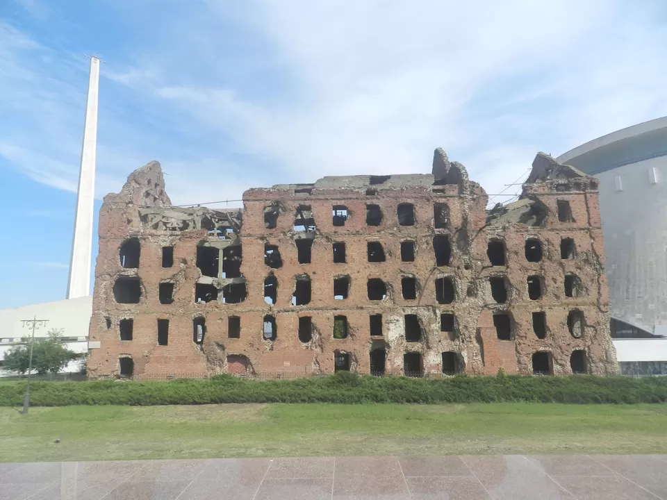 Photo of Dom Pavlova, Ulitsa Sovetskaya, Volgograd, Russia by Sounak Sengupta