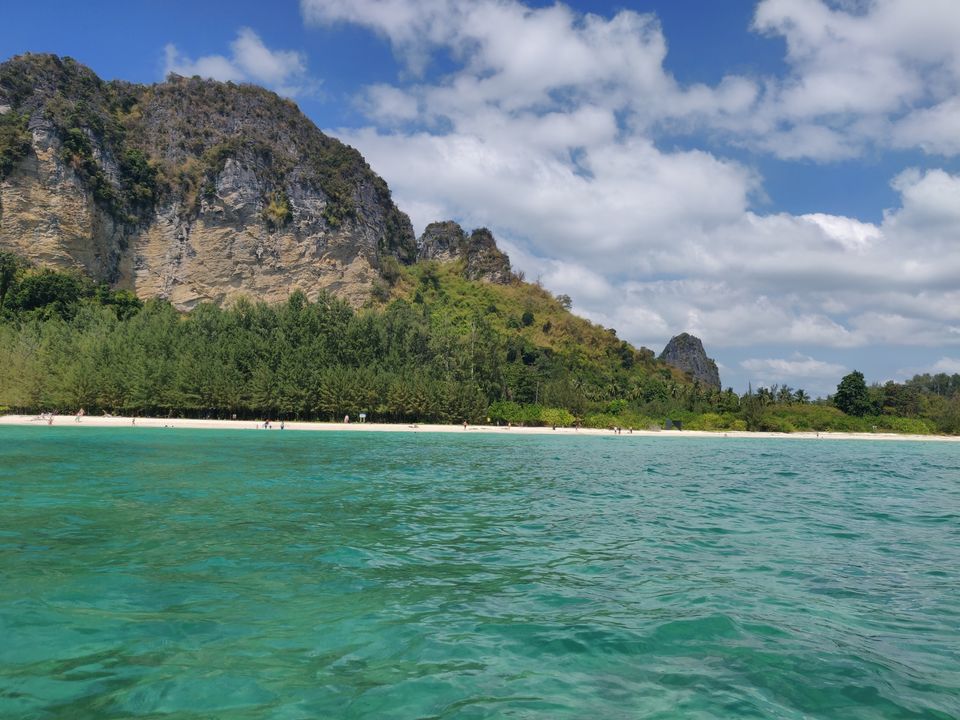Photo of Krabi, Thailand by Vaibhav Sawhney