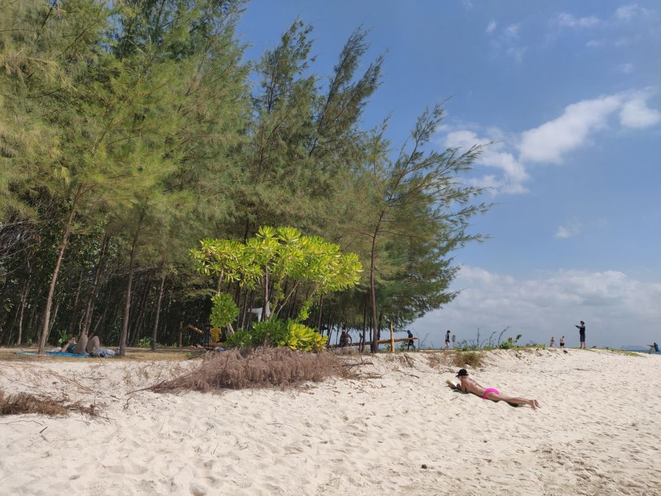 Photo of Krabi, Thailand by Vaibhav Sawhney