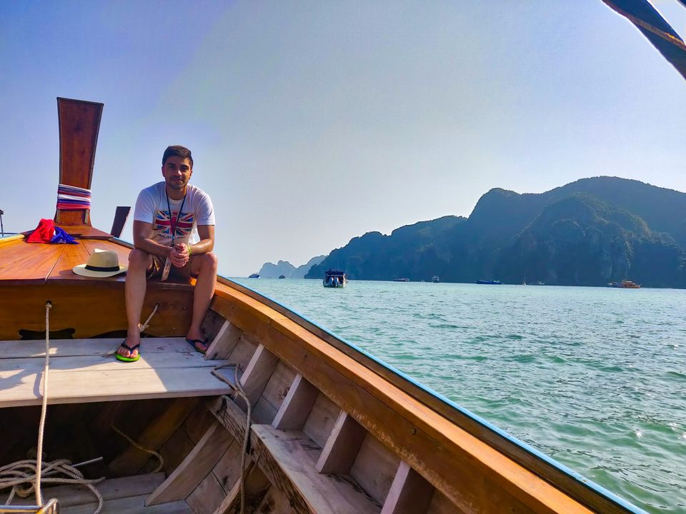 Photo of Phi Phi Islands, Krabi, Thailand by Vaibhav Sawhney