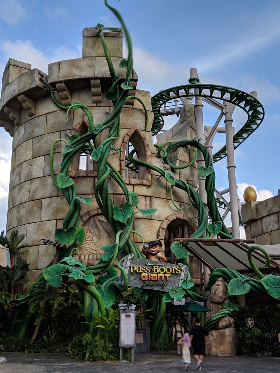 Photo of Sentosa Gateway, Universal Studios Singapore, Singapore by Ayushi Gupta