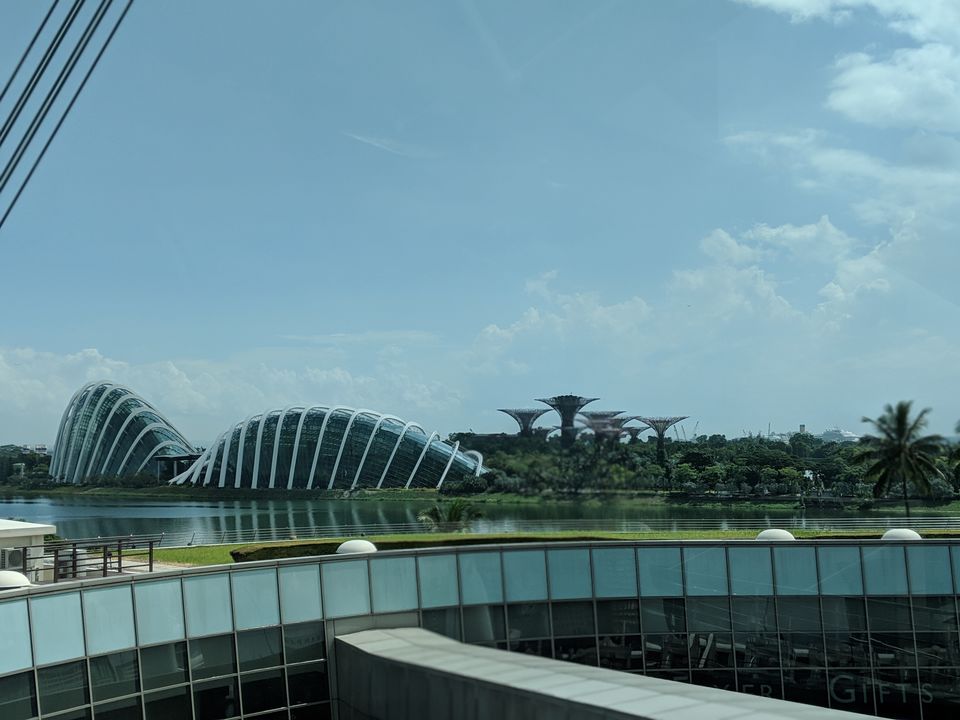 Photo of Raffles Avenue, Singapore Flyer, Singapore by Ayushi Gupta